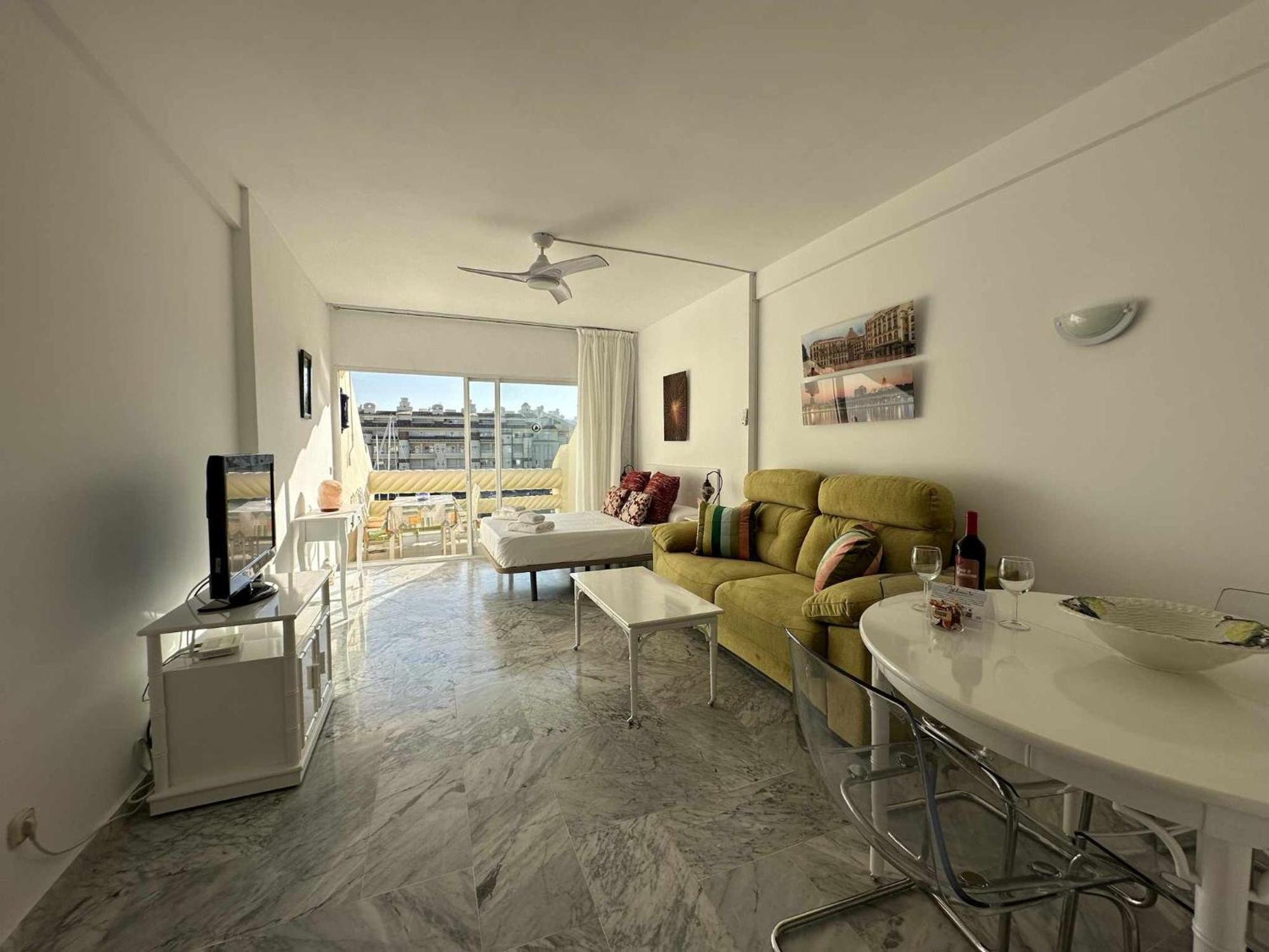 Nice Apartament In Puerto Marina Benalmádena Eksteriør billede